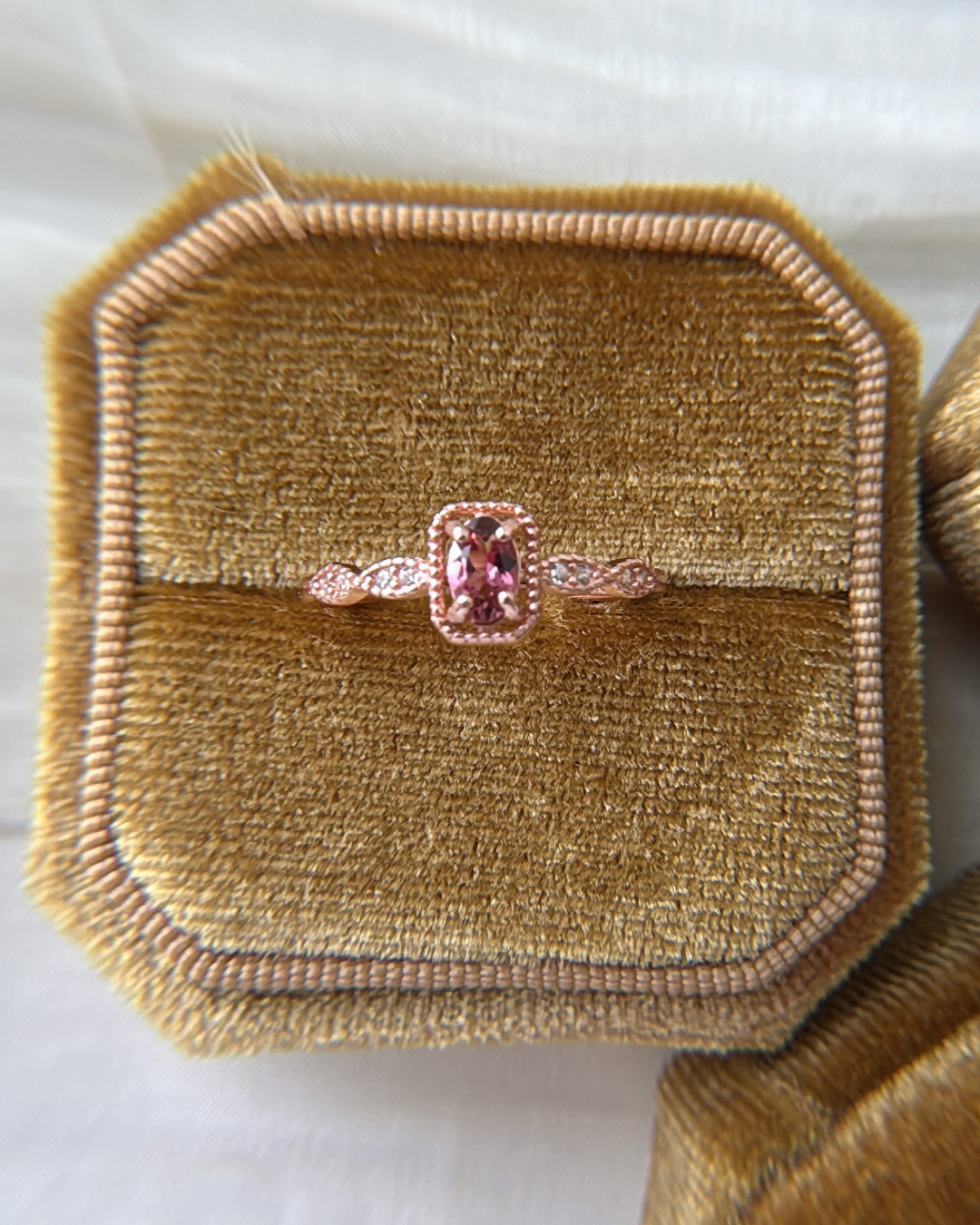 Roselle Allure | Rose Gold Collection