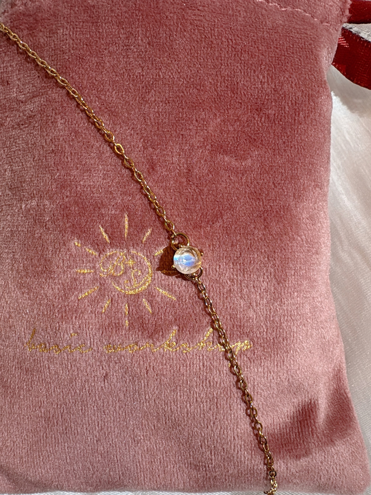 The everyday gem |moonstone bracelet