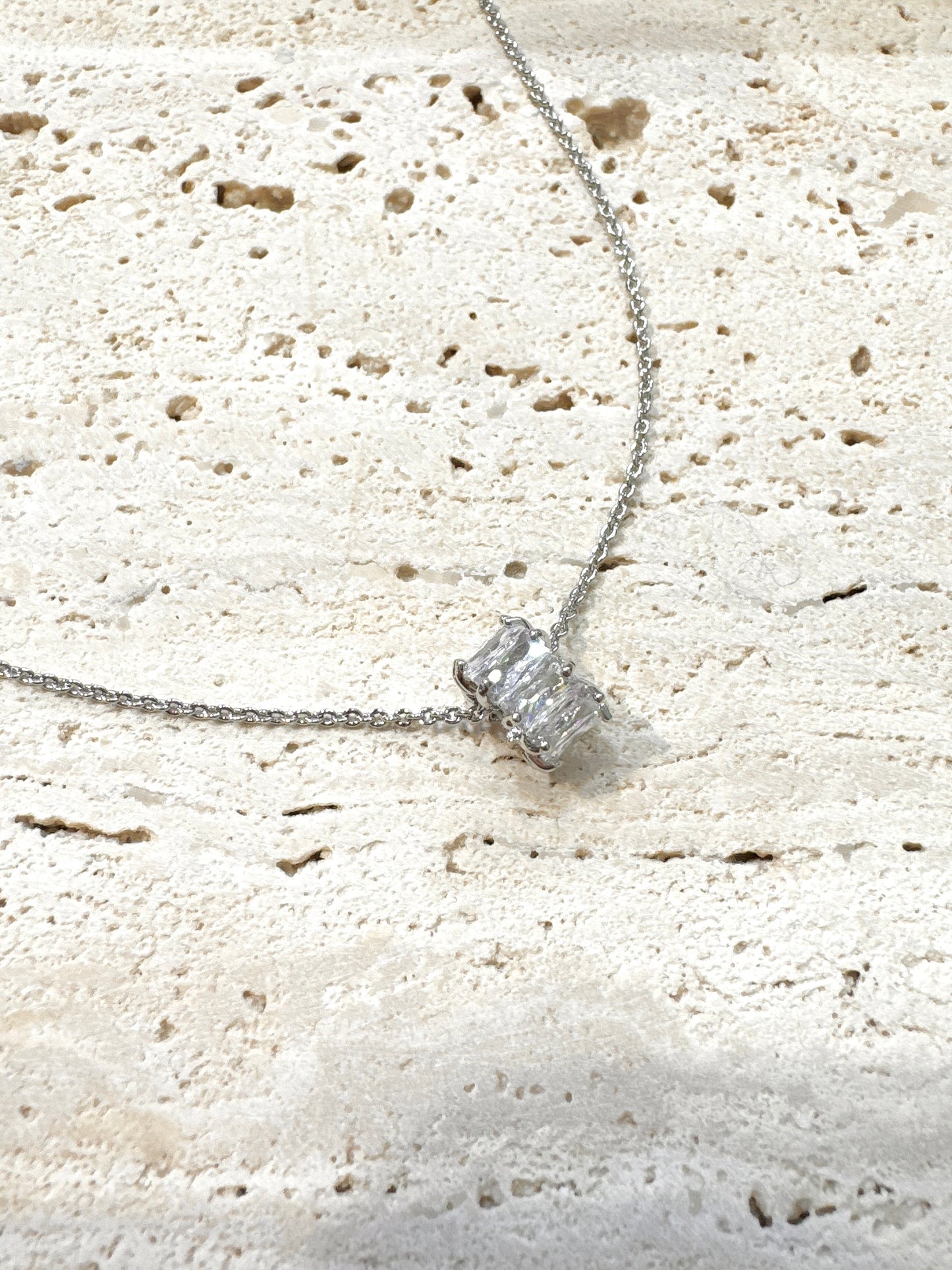 Sparkle Loop Necklace