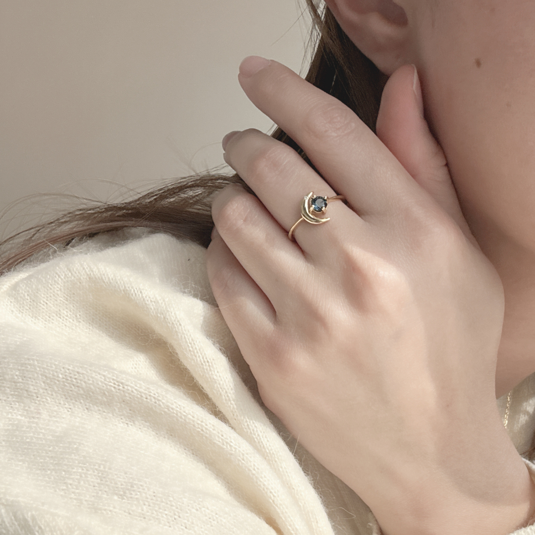 London Blue Topaz | New Moon Ring
