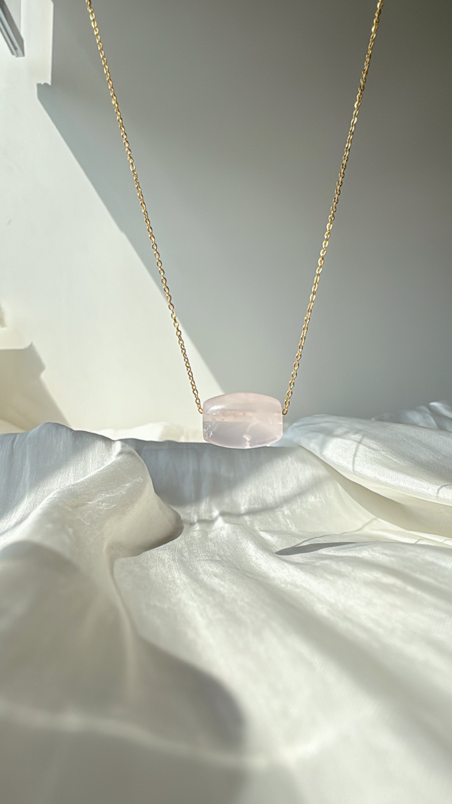 Rose Quartz Bucket Necklace