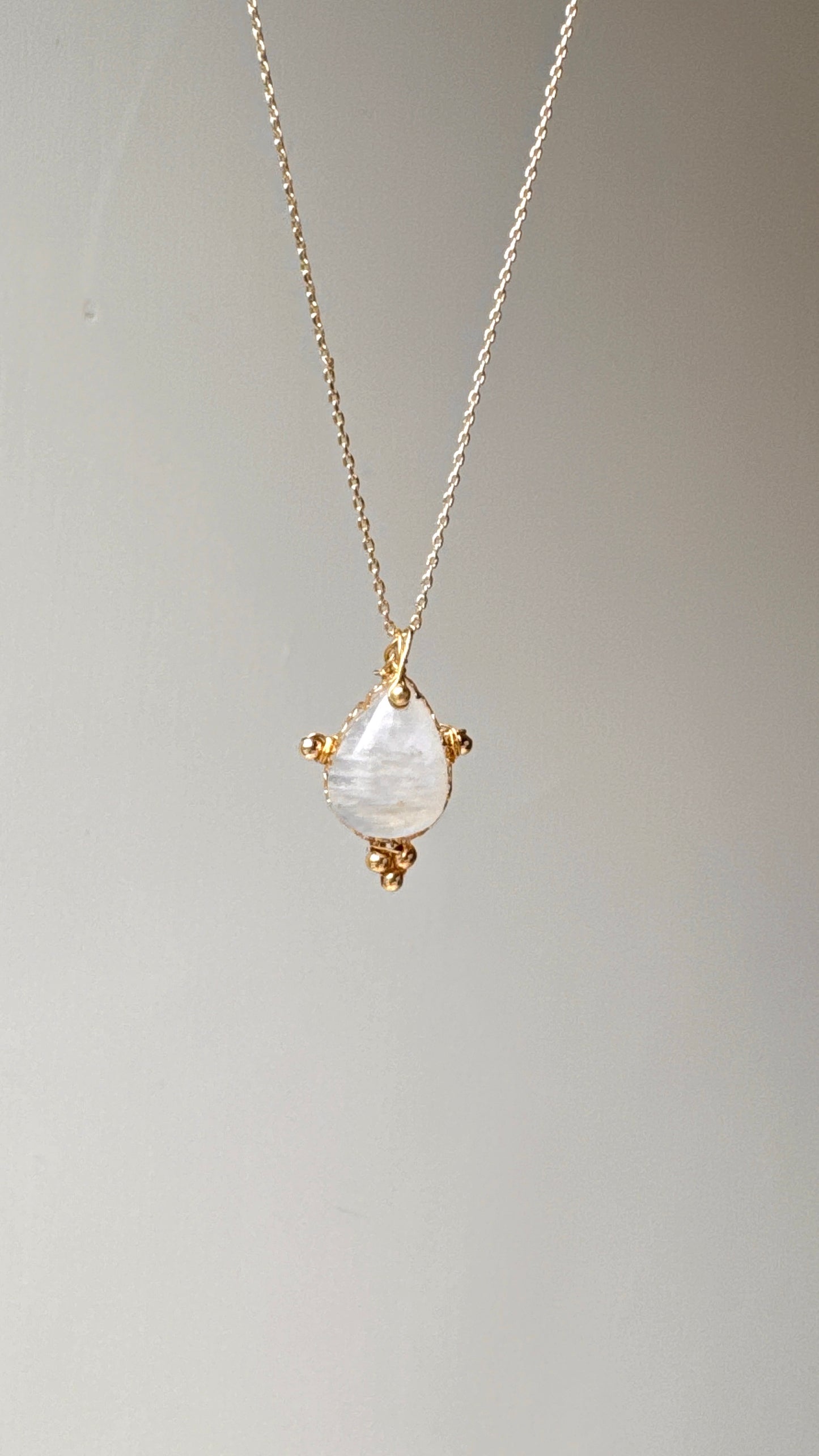 Gold Beads|Moonstone Necklace