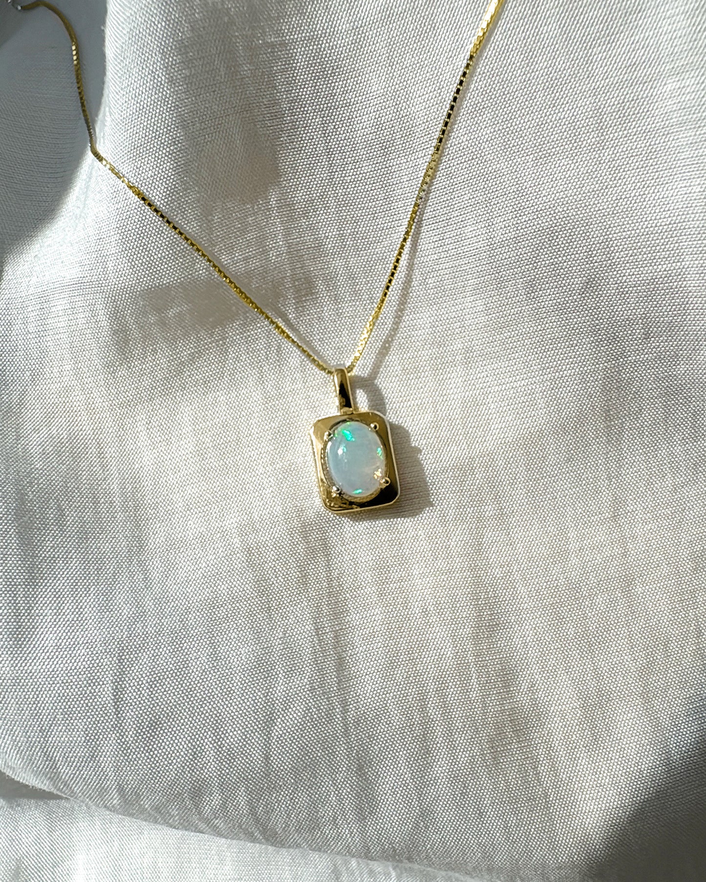 6x8mm | Silver Frame Opal Necklace