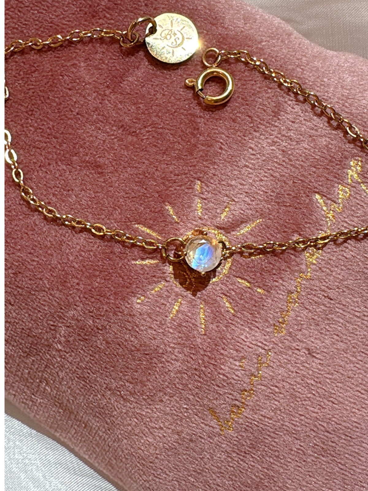 The everyday gem |moonstone bracelet