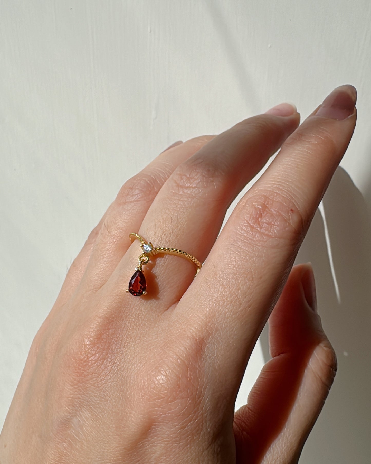 Garnet Iolite| Mystique Rings