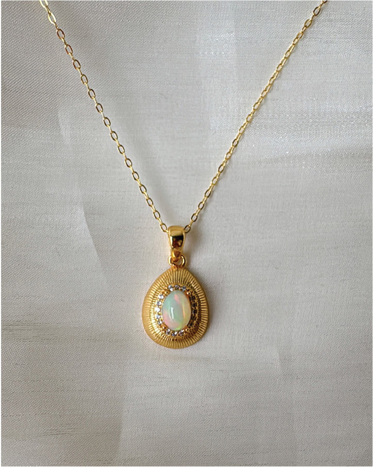 Melosae Opal Necklace|Pre-Order