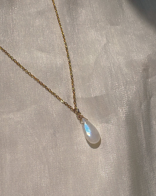 Soullight Moonstone Necklace