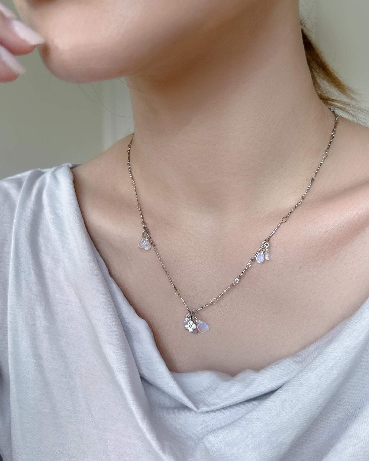 RainDrops Moonstone Necklace