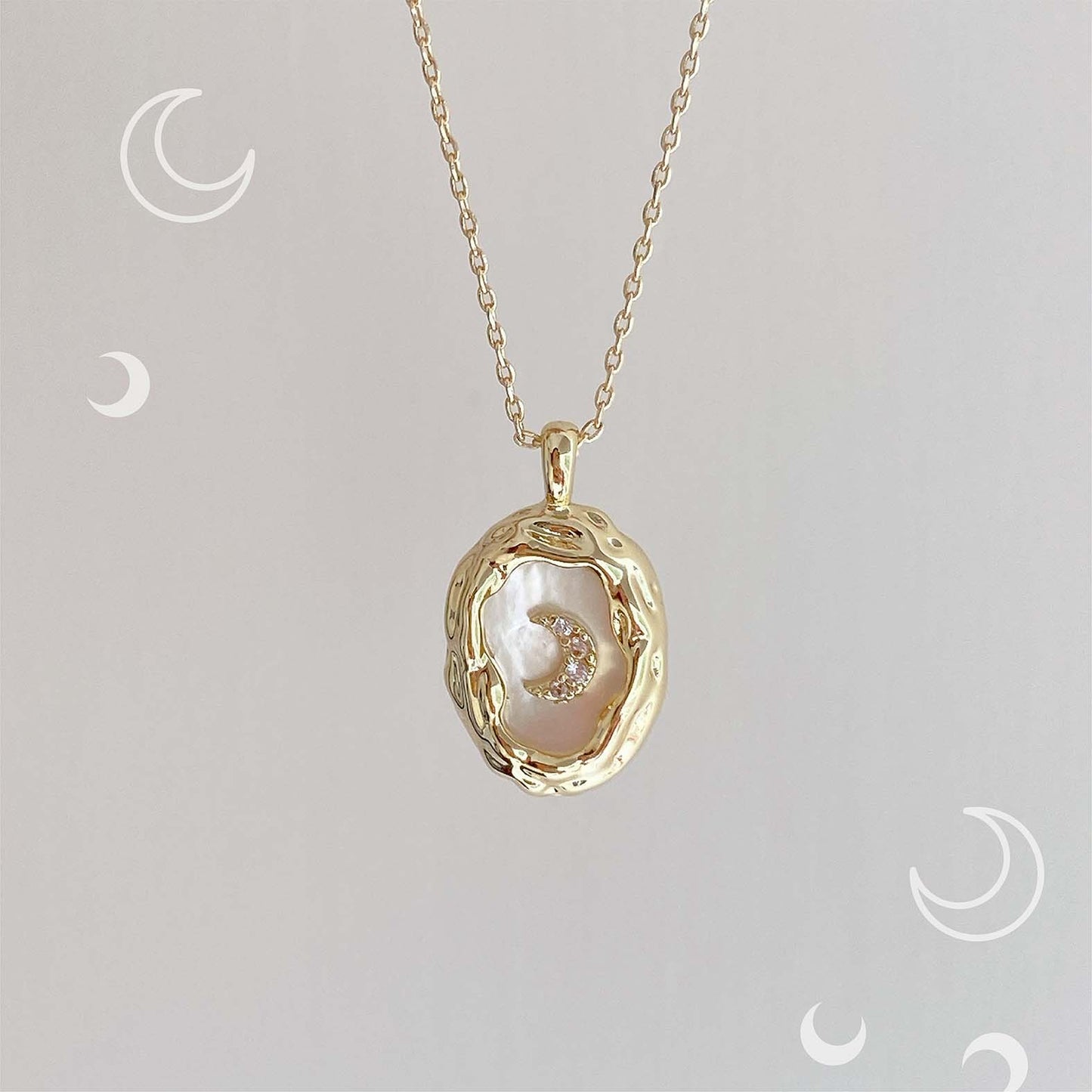 Mother of pearl Pendant Necklace